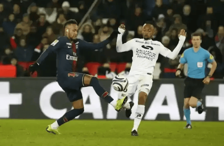 法甲前瞻:巴黎FC VS 尼斯 法甲前瞻:巴黎FC VS 尼斯