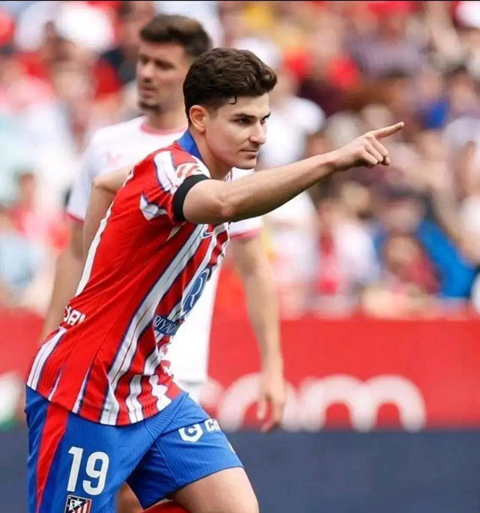 马竞1.1亿王牌坐穿板凳!巴萨虎视眈眈,西蒙尼留人还是套现? 马竞1.1亿王牌坐穿板凳!巴萨虎视眈眈,西蒙尼留人还是套现?