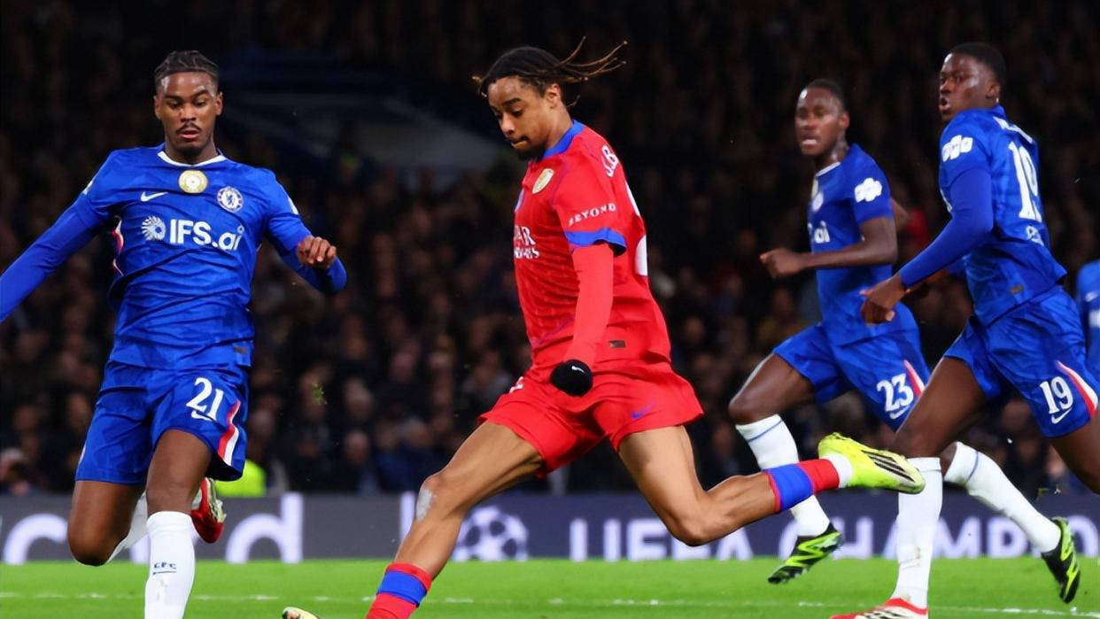 曼城今夏拟豪掷1亿英镑引进法国天才边锋,瓜迪奥拉力荐,警惕阿森纳竞争 曼城今夏拟豪掷1亿英镑引进法国天才边锋,瓜迪奥拉力荐,警惕阿森纳竞争