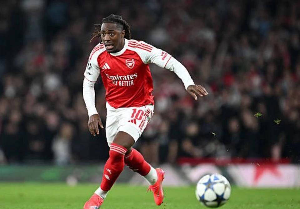 重击!阿森纳中场核心埃泽或将伤缺4-6周 三线作战下阿尔特塔面临抉择 重击!阿森纳中场核心埃泽或将伤缺4-6周 三线作战下阿尔特塔面临抉择